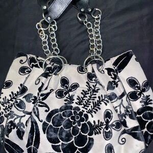 Elegant Black and White Floral Women's Bag